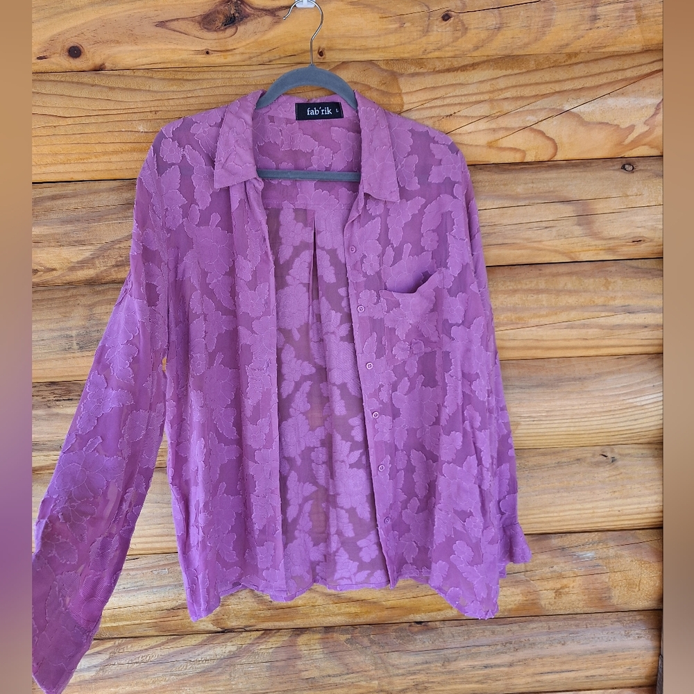 Lace button down blouse - Picture 10 of 12